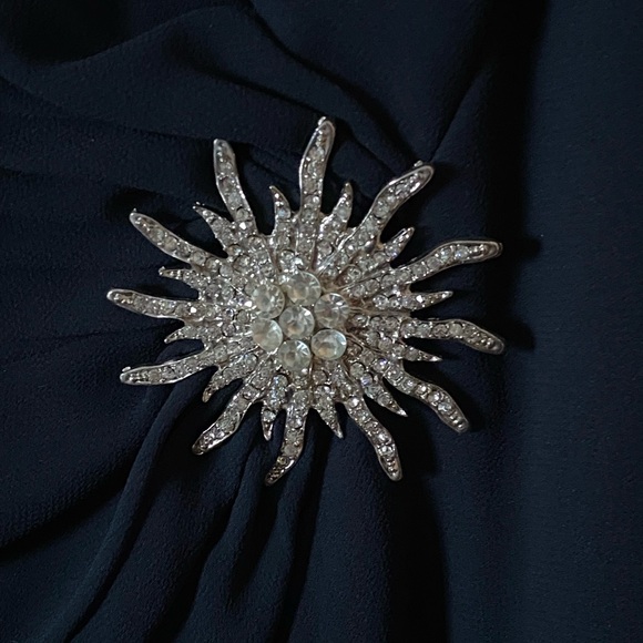 NWOT Women’s Formal Dress - Picture 3 of 8